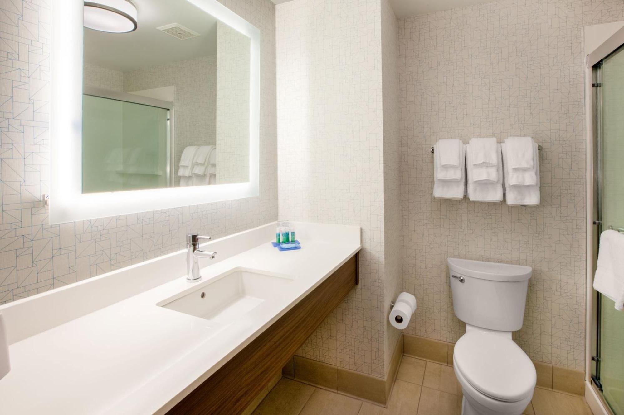 Holiday Express & South I-20 By Ihg 3*